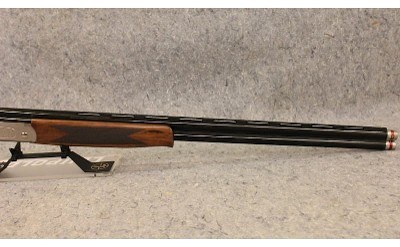 Mossberg ~ Gold Reserve Sporting ~ 20 Gauge - Image 4 of 11