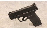 Springfield ~ Hellcat ~ 9mm Luger - Image 2 of 4