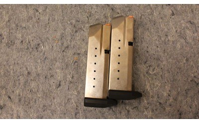 Smith & Wesson ~ SW40F ~ .40 S&W - Image 3 of 4