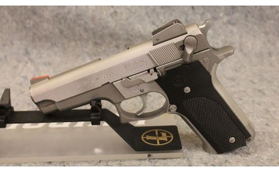 Smith & Wesson ~ 659 ~ 9mm - Image 2 of 3
