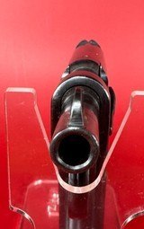 Harrington & Richardson (H&R) Self Loading 32 ACP Excellent condition - 6 of 11