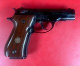 2000 Browning BDA 380. ITALIAN MADE by BERETTA 2-10rds.Excellent Condition - 9 of 11