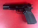 1999 Belgium Browning Hi power, 40 S&W Excellent condition. 10 rd magazine - 11 of 12