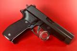 German Sig Sauer P226 9mm 4.25