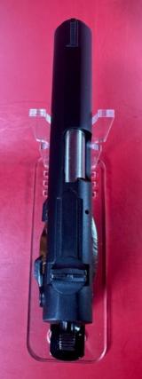 1977 Smith & Wesson Model 39-2. 3 mags Box Tools Papers. NEAR MINT - 7 of 15