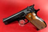 Smith & Wesson Model 39-2 9mm Circa1971-73 LNIB EXCELLENT - 3 of 10