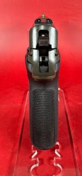Sig Sauer P226 Legion DA/SA 9mm, 3 MAGS CASE. Range Bag. Like New - 7 of 14