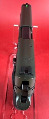 Sig Sauer P226 Legion DA/SA 9mm, 3 MAGS CASE. Range Bag. Like New - 6 of 14