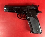 Smith & Wesson S&W Model 59 9mm 15 rd mag, Box Tools Papers. Near Mint - 11 of 13