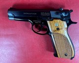 Smith & Wesson Model 39-2 Circa1975-76 LNIB Excellent. - 11 of 13