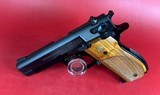 Smith & Wesson Model 39-2 Circa1975-76 LNIB Excellent. - 2 of 13