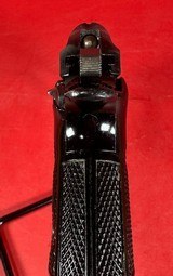Beretta Model 20 25ACP Tip Up Barrel. Excellent condition. Rare Collectors - 5 of 12
