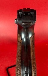 WWII 1935 Mauser S/42 P08 Luger 9mm. Excellent condition. - 4 of 13
