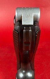 WWII 1937 Mauser P08 Luger 9mm. Full rig. Excellent condition - 9 of 18
