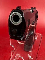 Beretta Px4 Storm Sub-Compact 40 S&W 3