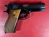 Smith & Wesson Model S&W 39-2 1970s Excellent condition. Collectors - 12 of 13