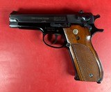 Smith & Wesson Model S&W 39-2 1970s Excellent condition. Collectors - 11 of 13