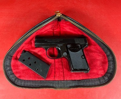 1961 Browning Baby Browning 25 ACP 6.35 mm Belgium. Excellent condition.