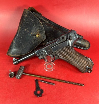 1918 German Erfurt P08 Luger 9mm Matching. Holster. Tools. Excellent Condition