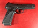 Browning BDM 9mm Original Case, Papers 2-10 rd mags Excellent Condition - 12 of 13
