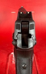 Browning BDM 9mm Original Case, Papers 2-10 rd mags Excellent Condition - 6 of 13
