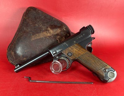 WWII Japanese Type 14 Nambu 8mm 1940 Nagoya. Holster. Excellent condition
