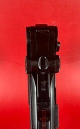 WWII 1938 Mauser S/42 P08 Luger 9mm. Excellent condition. - 3 of 12