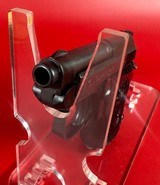 Beretta 950BS Jetfire 25ACP 950-BS. TIP UP 2 Mags. Excellent condition. - 5 of 14