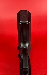 1989 Italian Beretta Model 85 F Cheetah. 380 Auto. LNIB Condition - 8 of 13