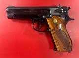 Smith & Wesson Model S&W 39-2 1970s Excellent condition. Collectors - 12 of 13
