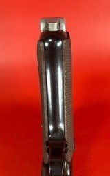 WWII 1942 Mauser BYF P08 Luger 9mm. Matching. Excellent condition. - 8 of 15