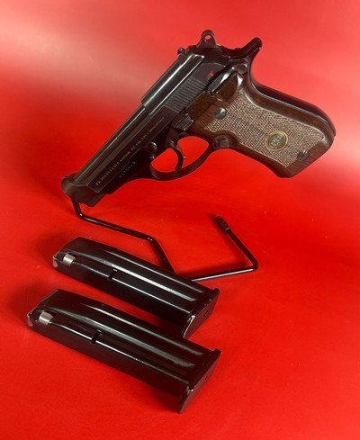 1980 Beretta 81 Cheetah, Italy, 32ACP, 2 mags, Case. Excellent condition.
