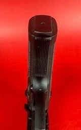 2015 Italian Beretta Model 85 FS Cheetah. 380 Auto. MINT - 8 of 13