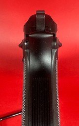 2015 Italian Beretta Model 85 FS Cheetah. 380 Auto. MINT - 5 of 13