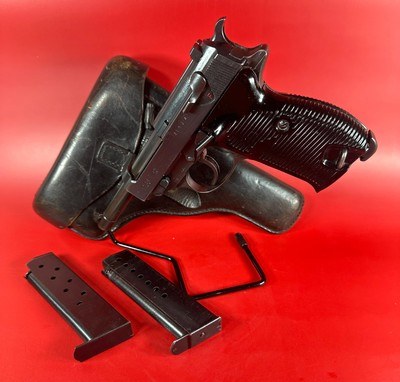 WWII Mauser / Walther P38 BYF 44 9mm Full Rig. Excellent Condition