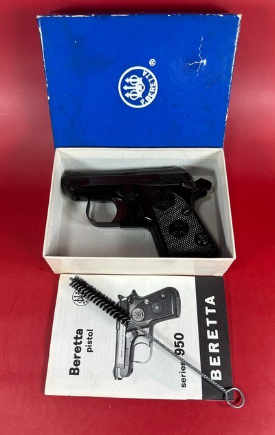 Beretta 950 BS Jetfire 25ACP. TIP UP Barrel. Excellent condition