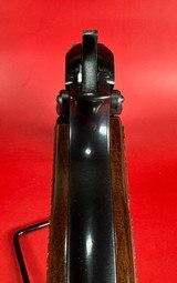 1993 Belgium Browning Hi power, 9mm, 2 mags, Excellent condition. - 5 of 13