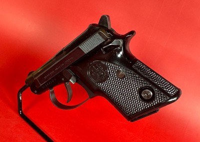 Beretta Model 20 25ACP Tip Up Barrel. Orig mag Excellent condition. Rare