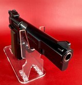 1992 Belgium Browning Hi power, 9mm, 2 mags, Excellent condition. - 5 of 13