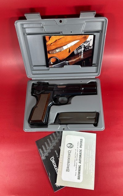 1992 Belgium Browning Hi power, 9mm, 2 mags, Excellent condition.