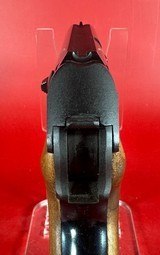 Mauser HSc .380 ACP. Original Box. Test Target. Manual. Excellent condition - 6 of 17