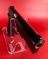 1994 Belgium Browning Hi power, 40 S&W. 2 x 10rd mags. Plastic Grips. LNIB. - 5 of 12