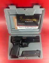 1994 Belgium Browning Hi power, 40 S&W. 2 x 10rd mags. Plastic Grips. LNIB.