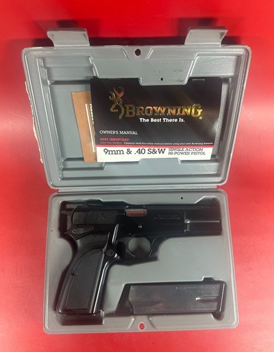 1994 Belgium Browning Hi power, 40 S&W. 2 x 10rd mags. Plastic Grips. LNIB.