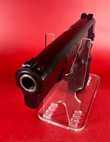 1994 Belgium Browning Hi power, 40 S&W. 2 x 10rd mags. Plastic Grips. LNIB. - 4 of 12