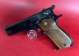 Smith & Wesson Model S&W 39-2 1970s Excellent condition. Collectors - 2 of 13