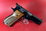 Smith & Wesson Model S&W 39-2 1970s Excellent condition. Collectors - 3 of 13