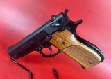 Smith & Wesson Model S&W 39-2 1970s Excellent condition. Collectors - 2 of 13