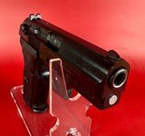 Beretta 8040 F Cougar 40 S&W 3.7