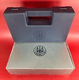 Beretta 8040 F Cougar 40 S&W 3.7